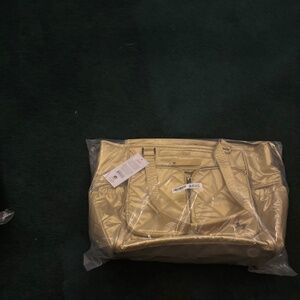 Lug Trotter Metallic Gold